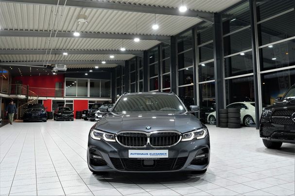 BMW 320d Touring M Sport 140 kW image number 1