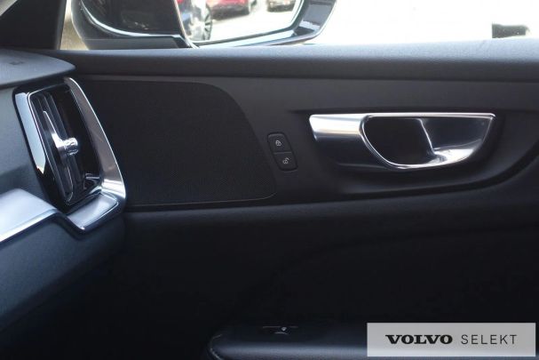 Volvo V60 145 kW image number 26