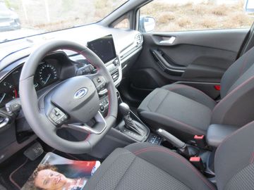 Car image 11