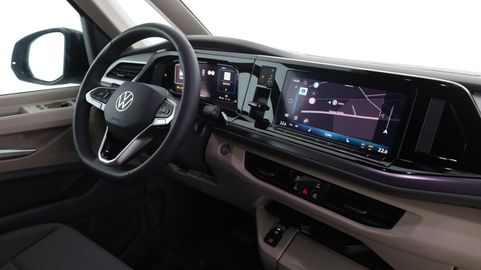 Car image 35