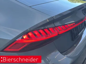 Car image 35
