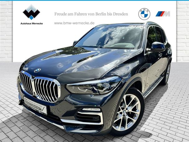 BMW X5 xDrive30d xLine 195 kW image number 1