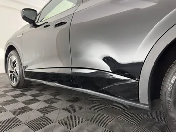 Car image 33