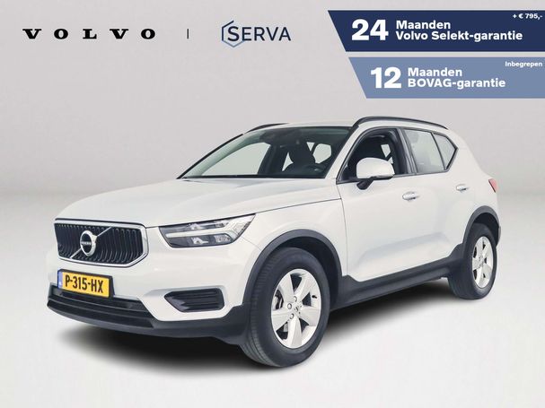 Volvo XC40 T2 Core Momentum 95 kW image number 1