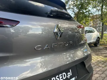 Car image 40