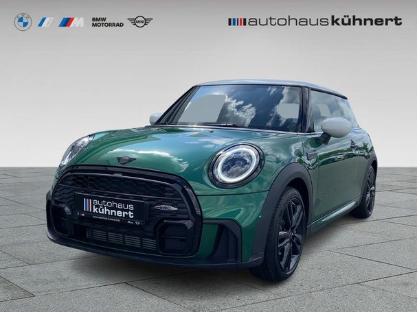 Mini Cooper JCW Trim 100 kW image number 1