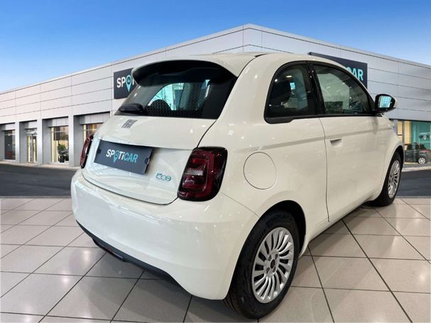 Fiat 500 e Action 70 kW image number 2