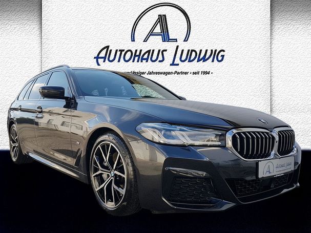 BMW 530d Touring xDrive 210 kW image number 2