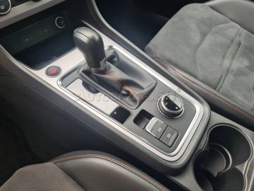 Car image 33