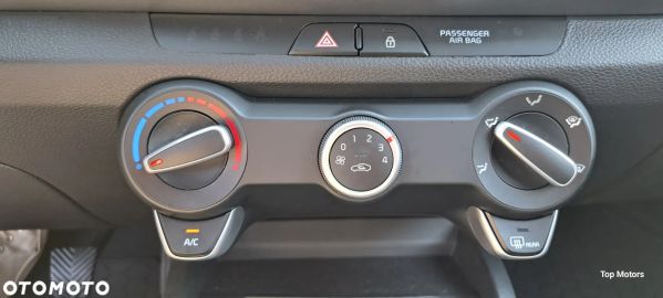 Car image 33