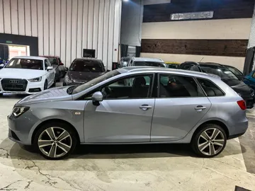 Car image 36