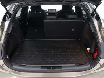 Car image 37