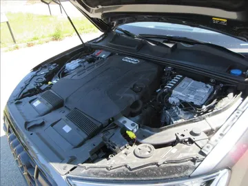 Car image 35