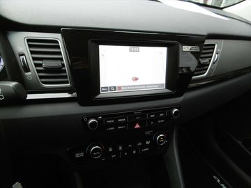 Car image 36