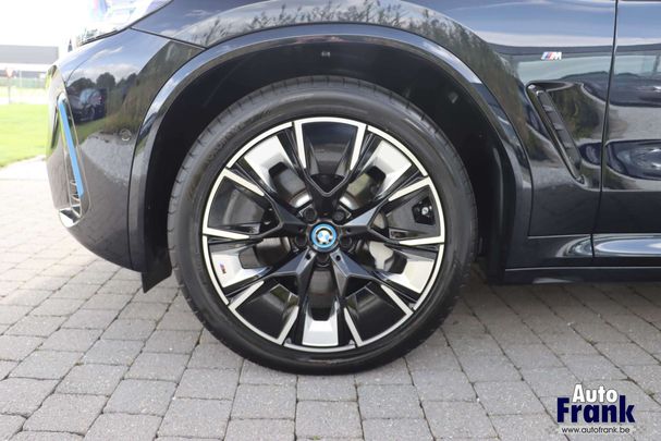 BMW iX3 M Sport Impressive 210 kW image number 5