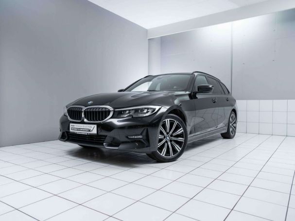 BMW 320d Touring xDrive 140 kW image number 1