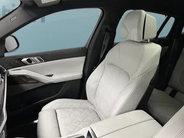 Car image 42