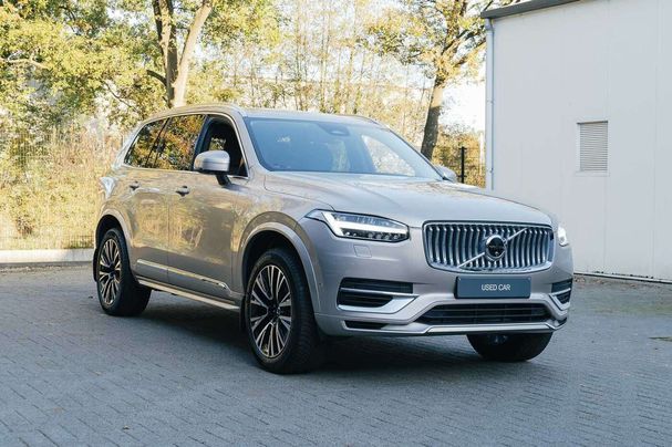 Volvo XC90 T8 335 kW image number 2