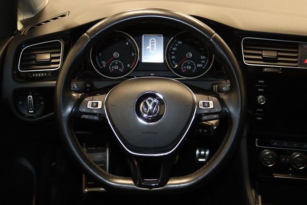 Volkswagen Golf 2.0 TDI 110 kW image number 9