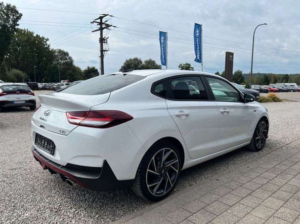 Hyundai i30 Mild Hybrid N Line 118 kW image number 3