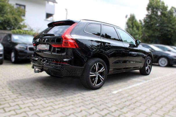 Volvo XC60 AWD 145 kW image number 4