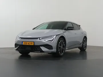 Car image 46