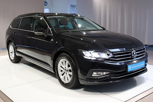 Volkswagen Passat Variant 1.5 TSI Business DSG 110 kW image number 3