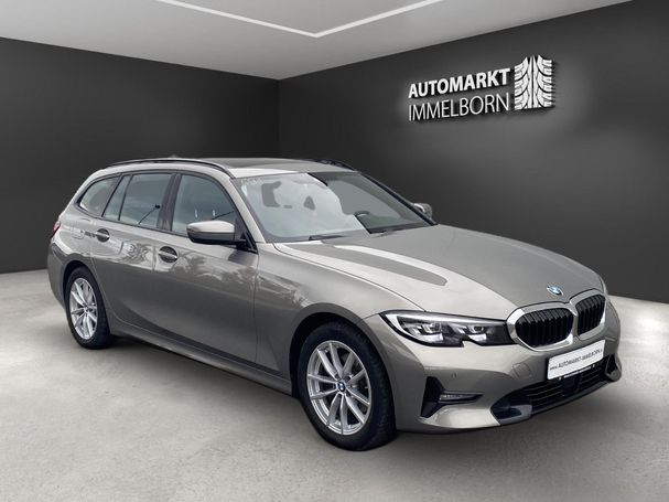 BMW 320d Touring Sport Line xDrive 140 kW image number 2