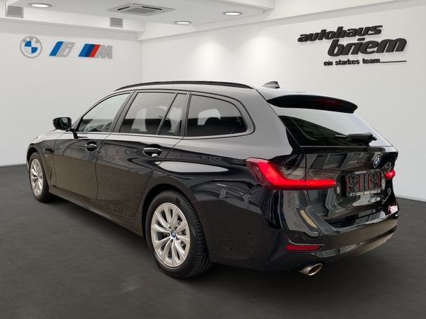 BMW 330 e Touring Advantage 215 kW image number 4