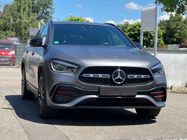 Mercedes-Benz GLA 250 e 160 kW image number 3