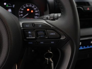 Car image 24