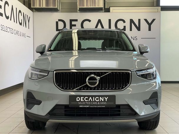 Volvo XC40 B3 120 kW image number 4