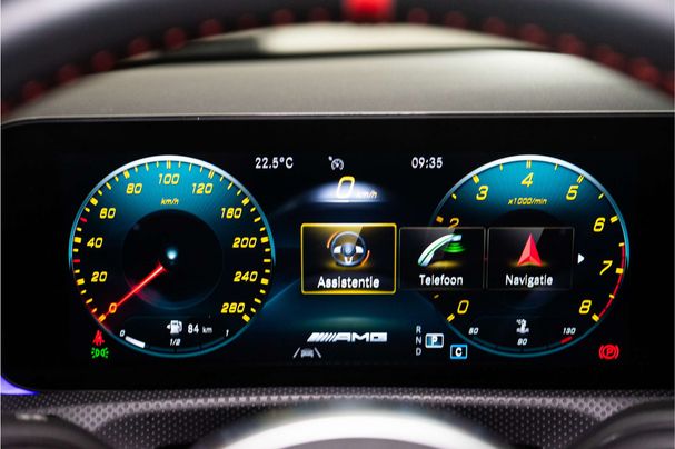 Mercedes-Benz CLA 35 AMG 4Matic 225 kW image number 34