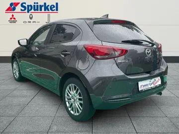 Car image 3
