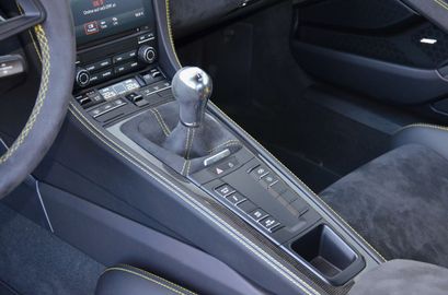 Car image 48