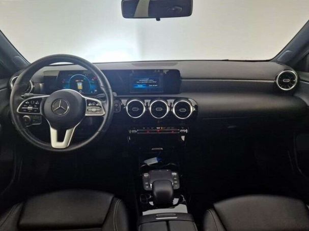 Mercedes-Benz A 180 d 85 kW image number 4