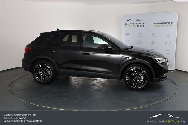 Audi Q3 45 TFSIe S tronic S-line 180 kW image number 5