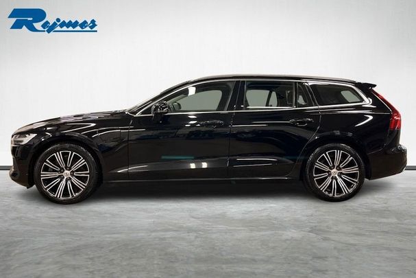 Volvo V60 T6 Inscription Expression AWD Recharge 251 kW image number 2