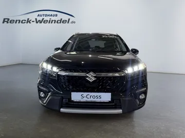 Car image 2