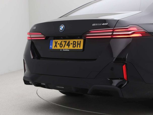 BMW i5 eDrive40 M Sport 250 kW image number 24