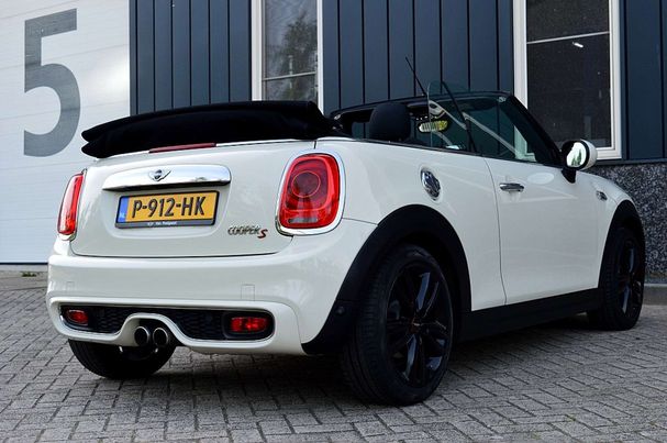 Mini Cooper S Cabrio 141 kW image number 2