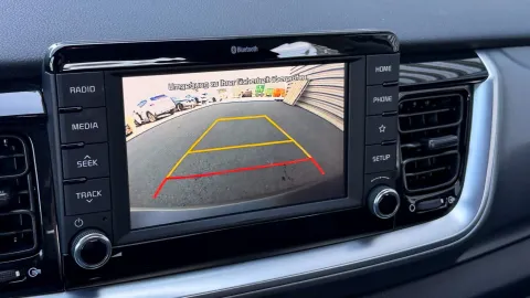 Car image 33
