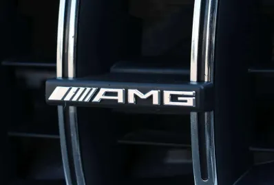Car image 38