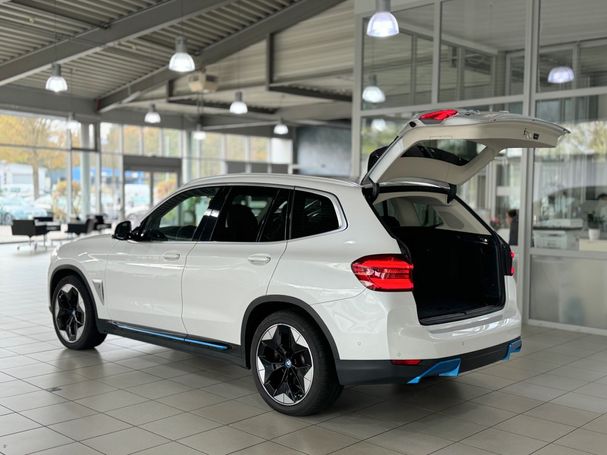 BMW iX3 Impressive 210 kW image number 13