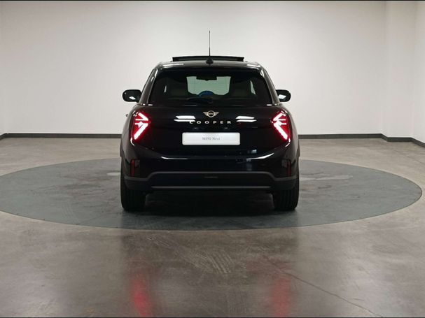 Mini Cooper S Favoured DKG 152 kW image number 7