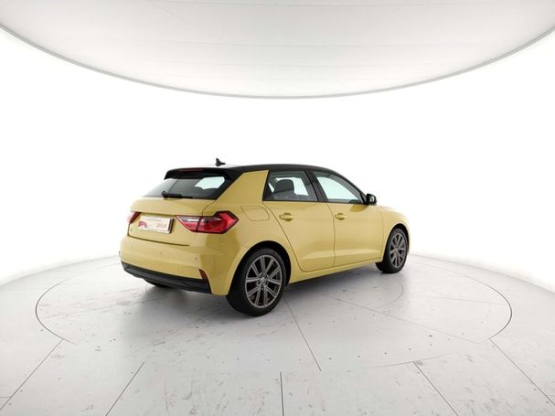 Audi A1 25 TFSI S-line Sportback 70 kW image number 2