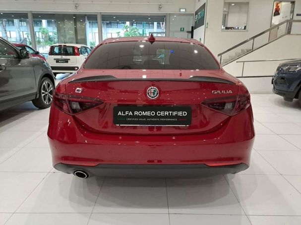 Alfa Romeo Giulia 2.2 AT8 118 kW image number 5