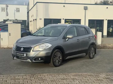 Car image 2