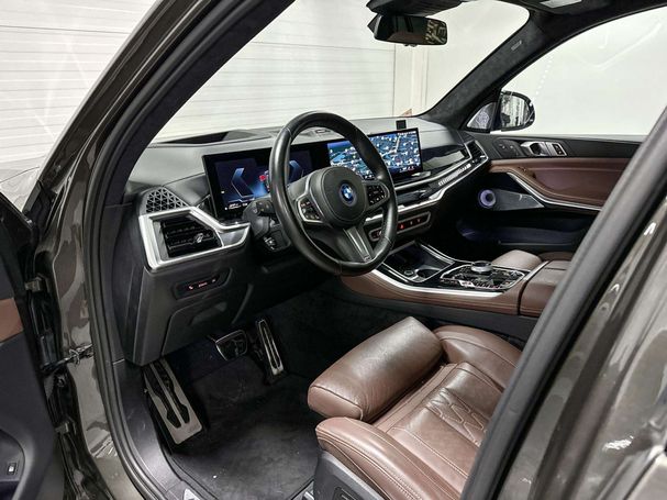 BMW X5 50e xDrive 360 kW image number 24