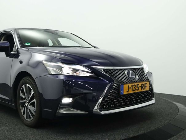 Lexus CT 200h 100 kW image number 2